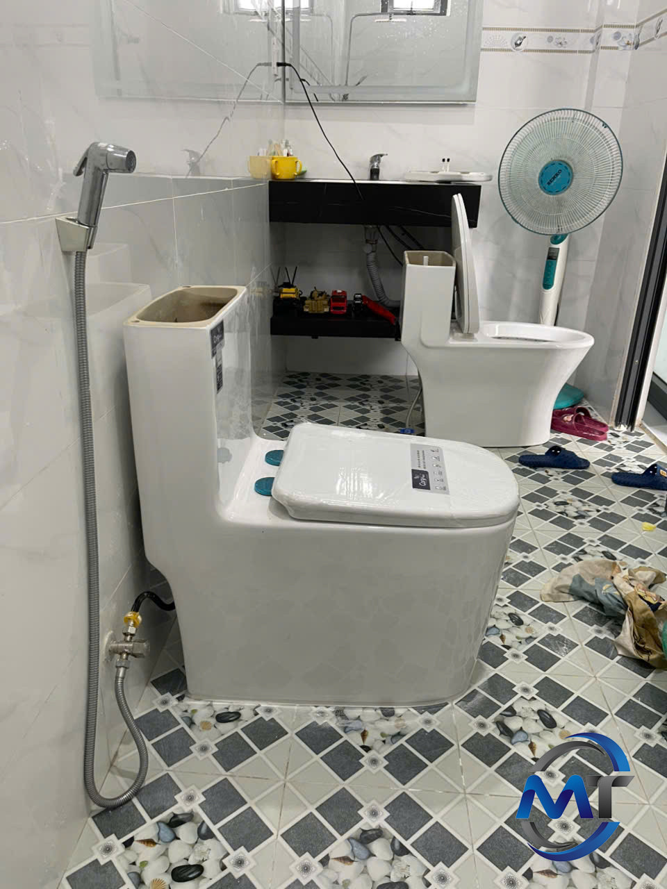 DỊCH VỤ LẮP ĐẶT BỒN CẦU MỚI – CHUYÊN NGHIỆP, NHANH GỌN, KHÔNG RÒ RỈ